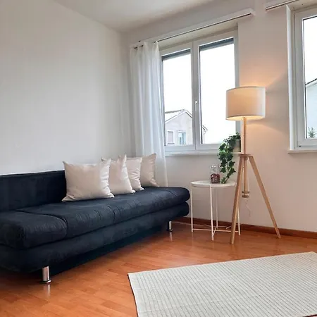 Cozy One-bedroom In Hongg